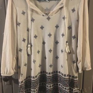 Maurice’s Long sleeve cream colored blouse